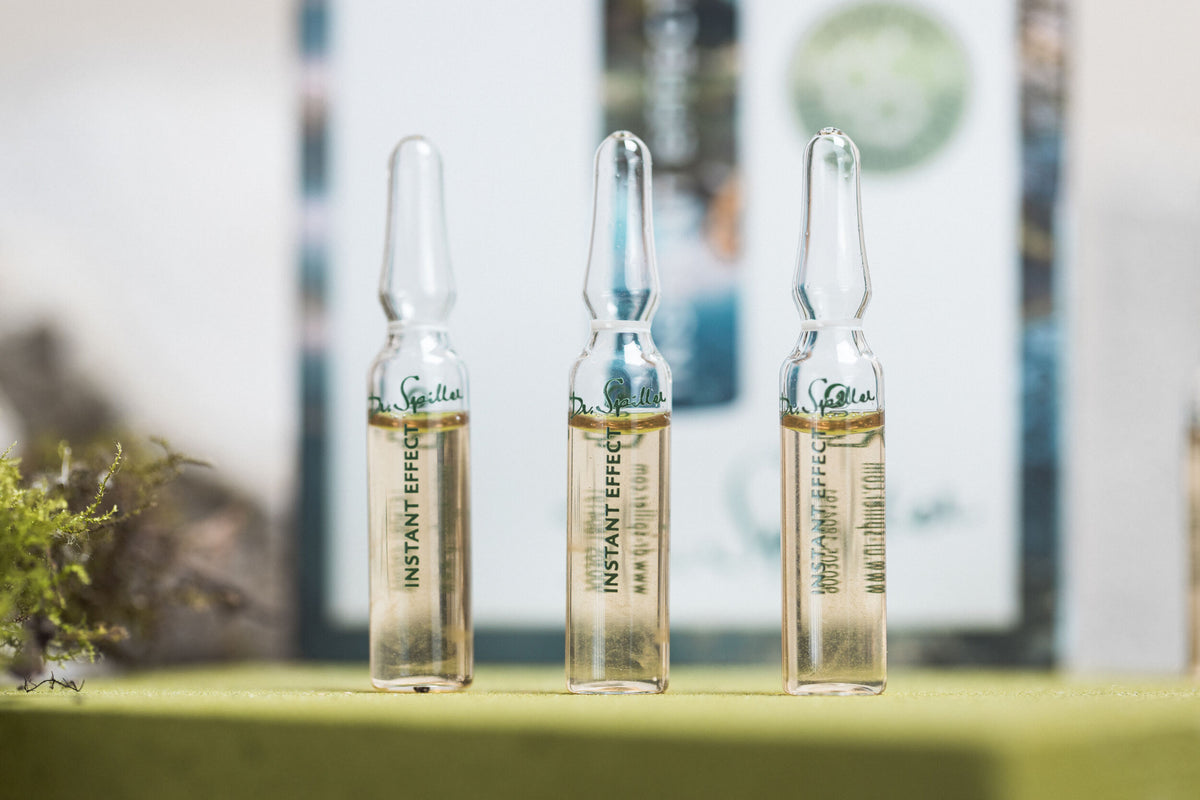 INSTANT EFFECT — The Signature Ampoule
